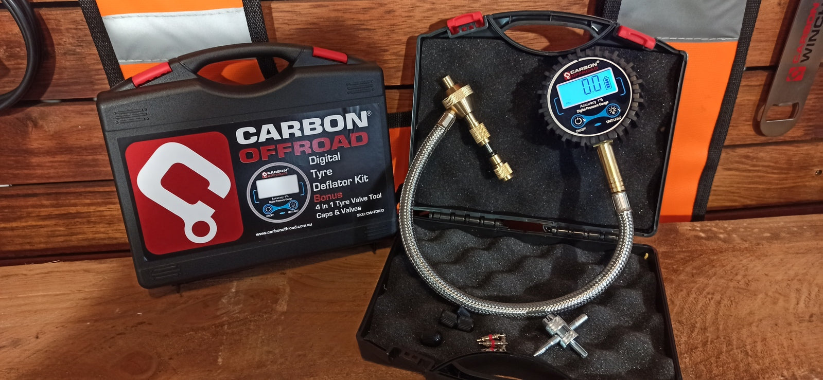 Carbon Offroad Speedy Tyre Deflator / Pressure Gauge Analogue or Digital