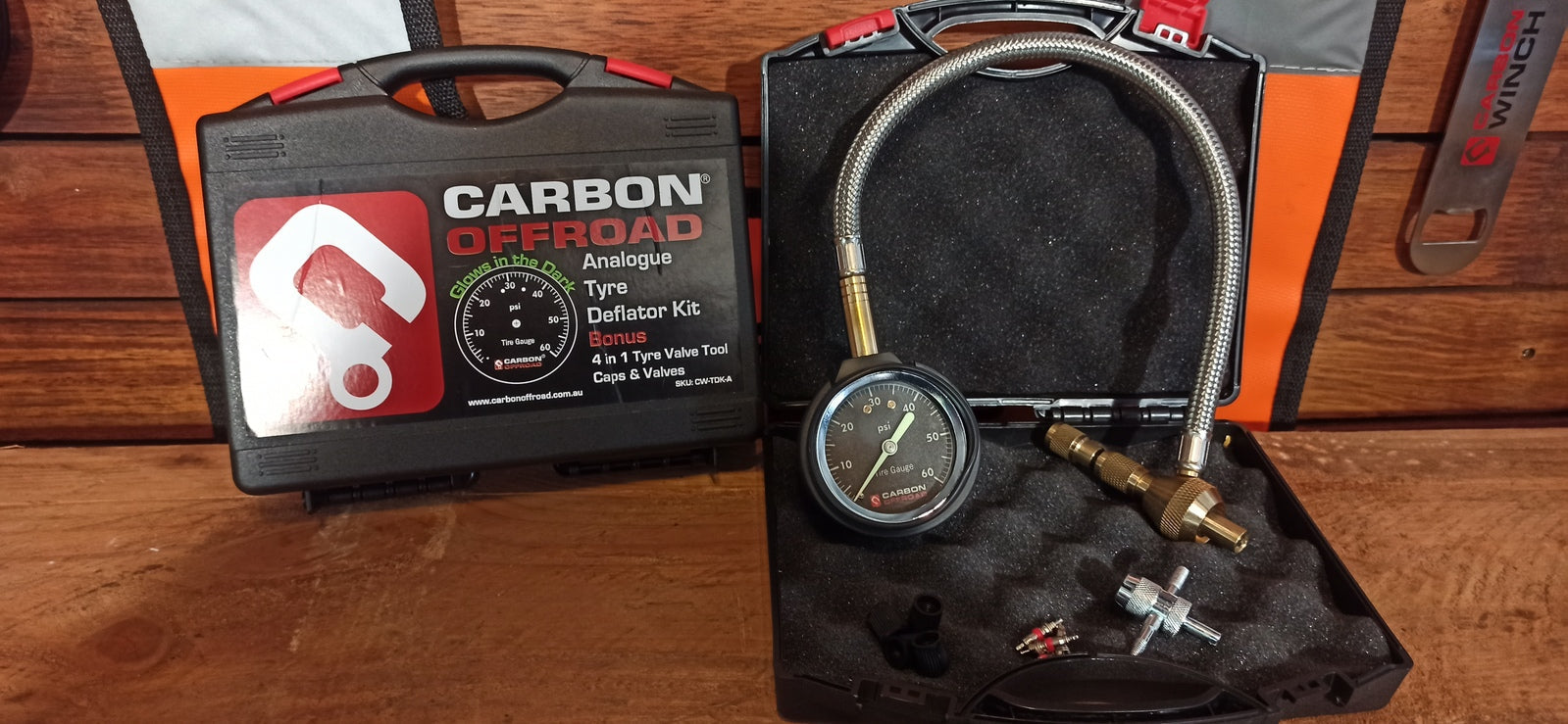 Carbon Offroad Speedy Tyre Deflator / Pressure Gauge Analogue or Digital